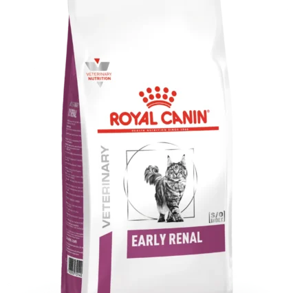 A bag of Royal Canin Early Renal Cat Food, a specialized veterinary diet formulated to support cats in the early stages of chronic kidney disease.